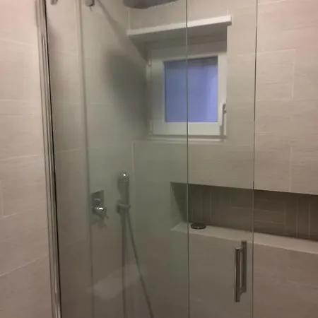 South Flat Village 埃里塞拉